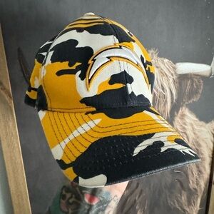 San Diego Chargers y2k NFL flexfit hat cap camo yellow white